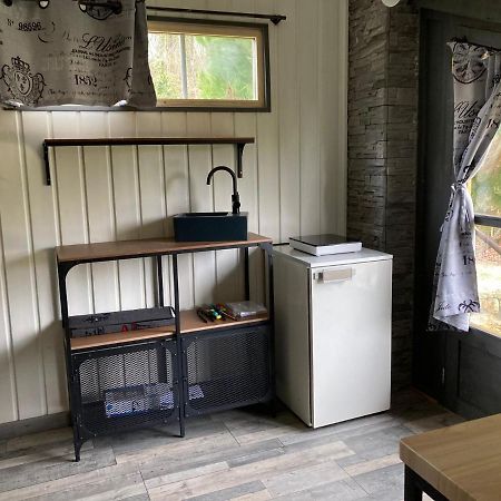 Charmant Petit Dortoir 3 Places Chazelles  Экстерьер фото