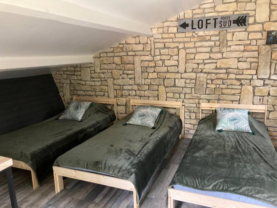 Charmant Petit Dortoir 3 Places Chazelles  Экстерьер фото